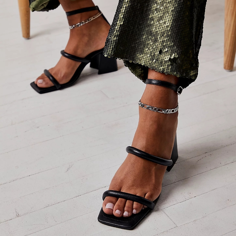 NWT Free People Black Parker Strappy Chain Block Heel Sandals 8